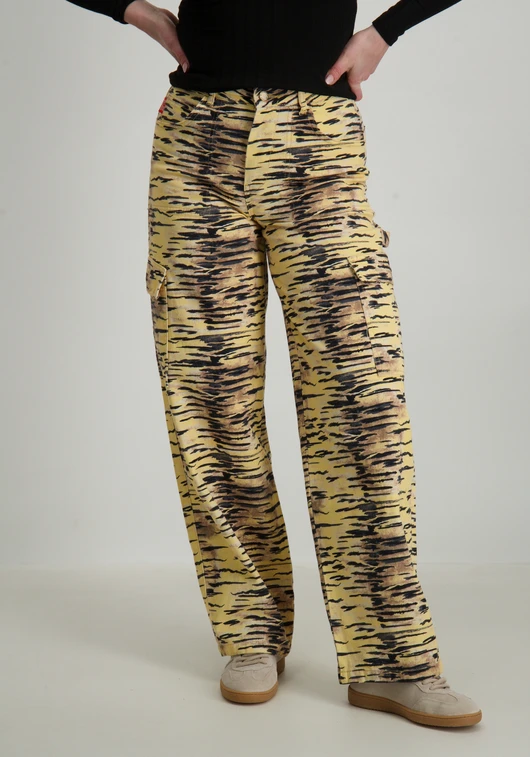 Harper & Yve DANA BROEK SS25D100