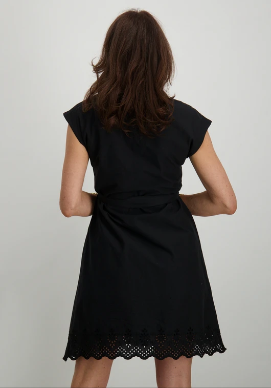 Only ONLLOU EMB S/S SHIRT DRESS CS PTM 15324819