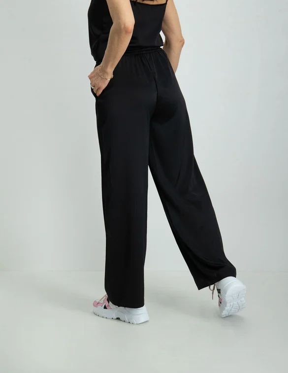 Only ONLVICTORIA SATIN PANT NOOS WVN 15280101