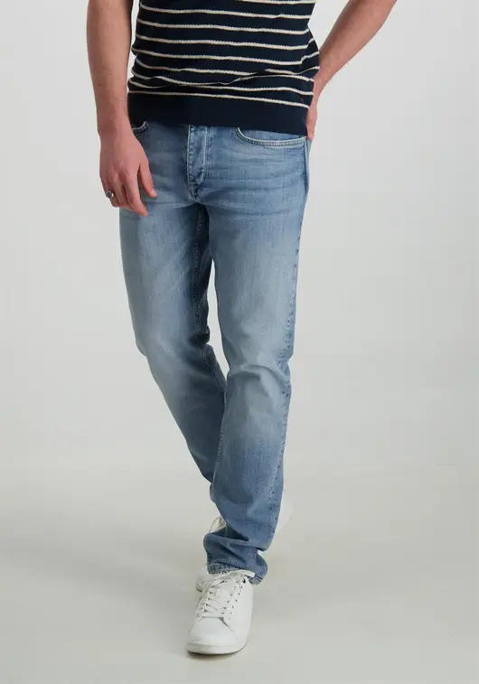 PureWhite The Ryan Slim Fit Jeans W3005