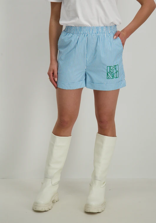 Refined Department Davida Short R2503157675