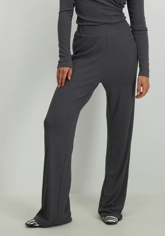 Studio Amaya Pants Noa