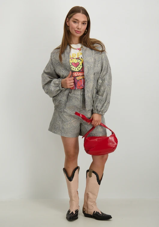 Studio Amaya Short Miss Congeniality