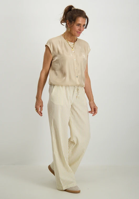 Tramontana Sleeveless Shimmer Blouse C16-16-302