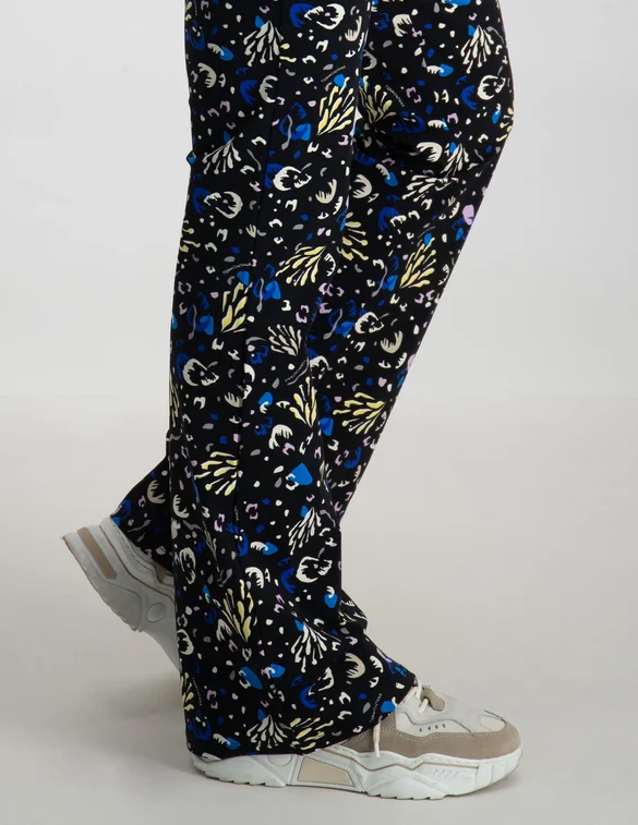 Tramontana Trousers Travel Abstract Flower Prt Q07-09-101