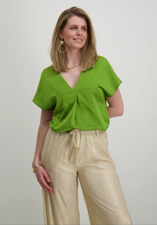 Vila VIELLETTE V-NECK S/S SATIN TOP - NO 14089239