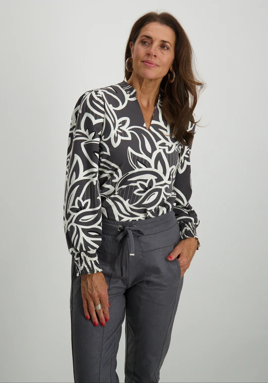zoso Printed Travel Blouse 244Vivian